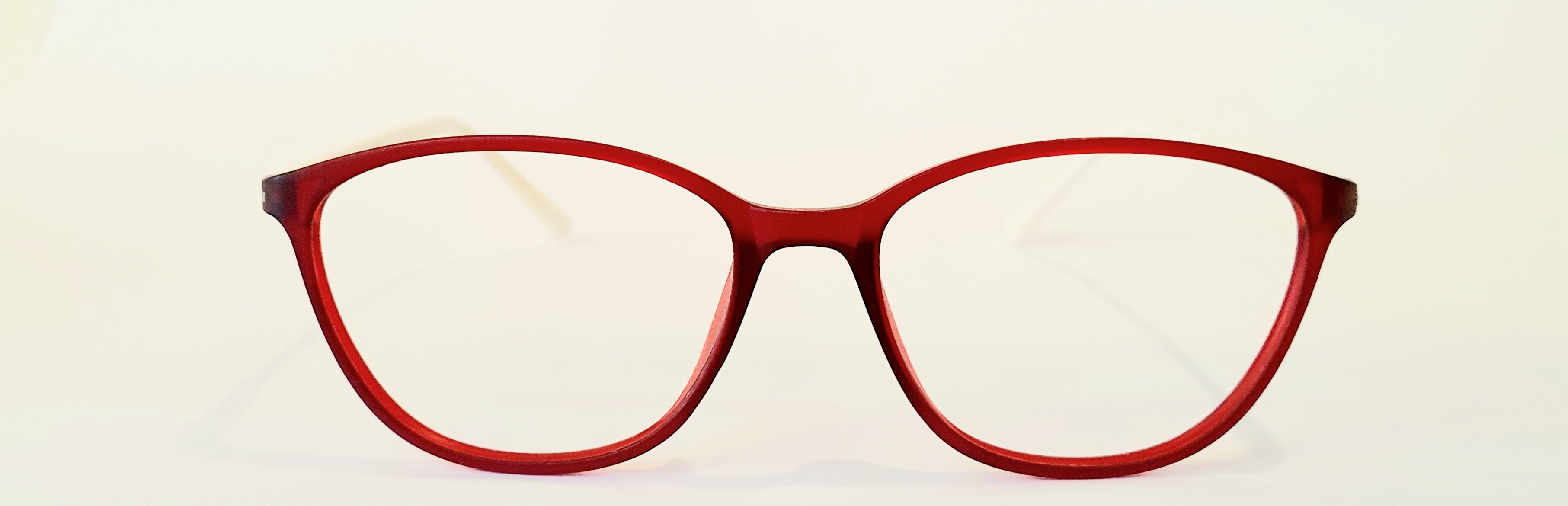  classic extra light red and white frame QZEN